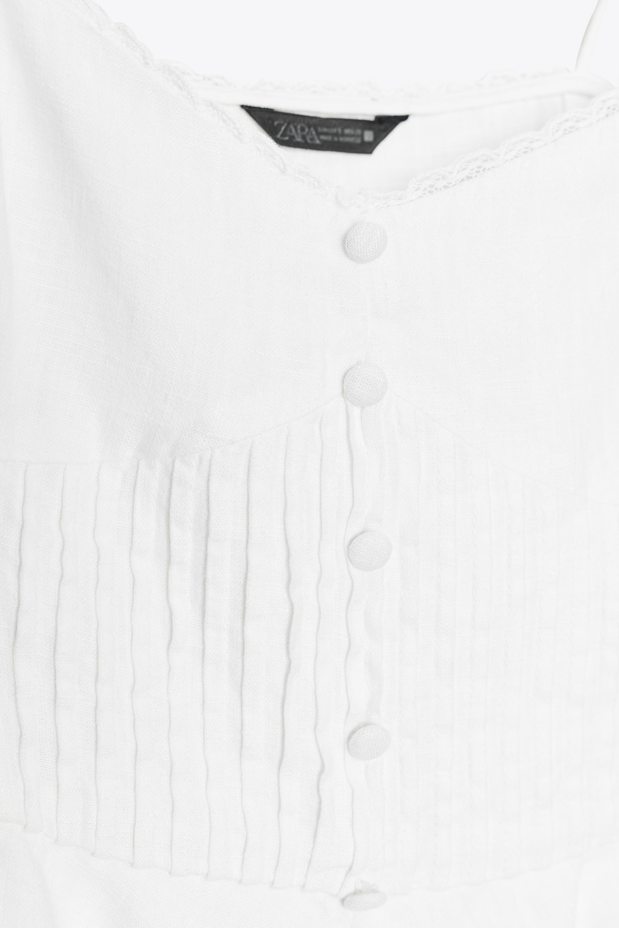 ROMANTIC PINTUCK LINEN TOP